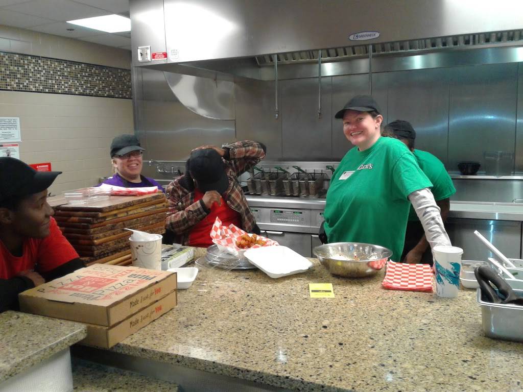 Zicks | meal takeaway | 1834 Wake Forest Rd, Winston-Salem, NC 27106, USA | 3367582495 OR +1 336-758-2495