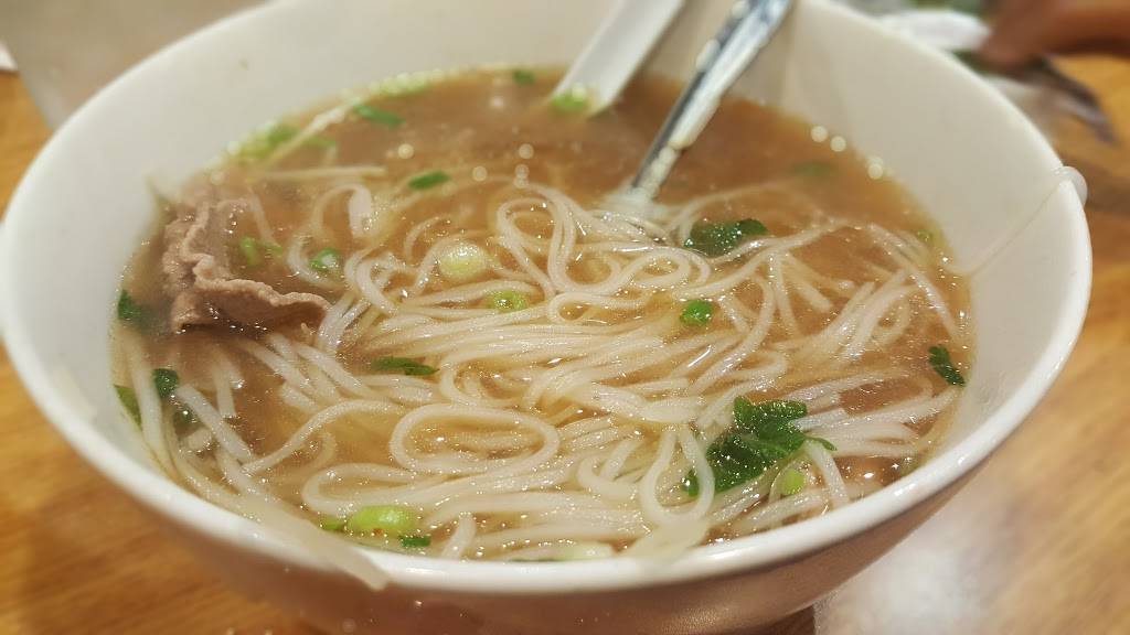 Pho Hat Ngo | restaurant | 22641 Lake Forest Dr, Lake Forest, CA 92630, USA | 9497075625 OR +1 949-707-5625