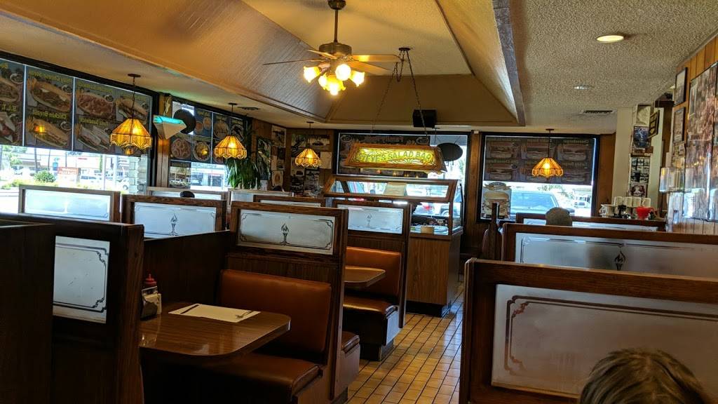 Steves No. 4 Charbroil | restaurant | 6033 Warner Ave, Huntington Beach, CA 92647, USA | 7148481422 OR +1 714-848-1422