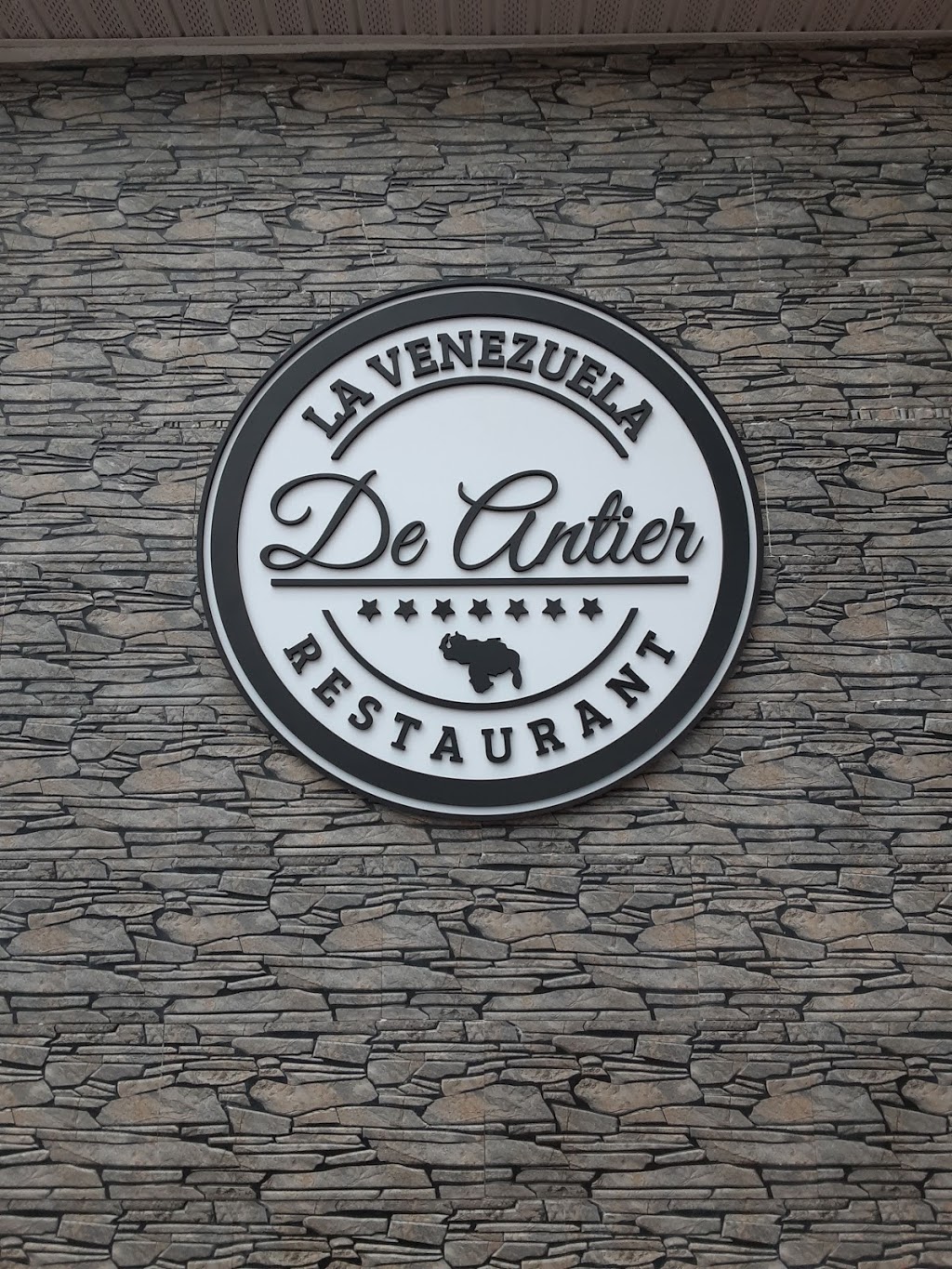La Venezuela de Antier Restaurant | restaurant | 507 W Vine St, Kissimmee, FL 34741, USA | 4072013905 OR +1 407-201-3905
