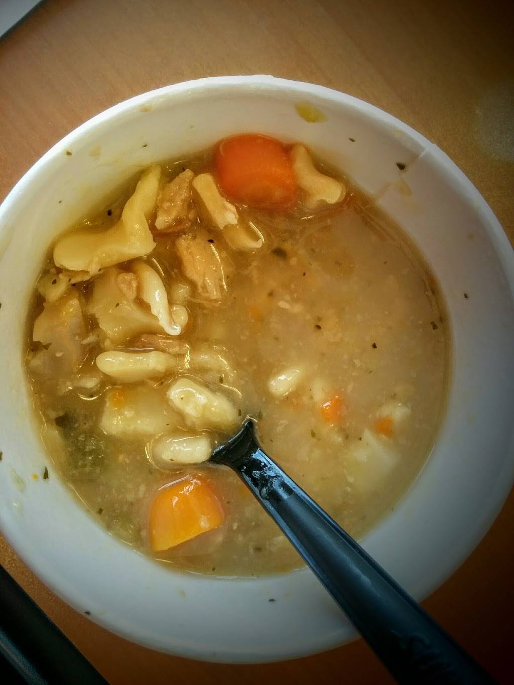 Subway | restaurant | 2378 Lake Shore Blvd W, Etobicoke, ON M8V 2L4, Canada | 4162559535 OR +1 416-255-9535