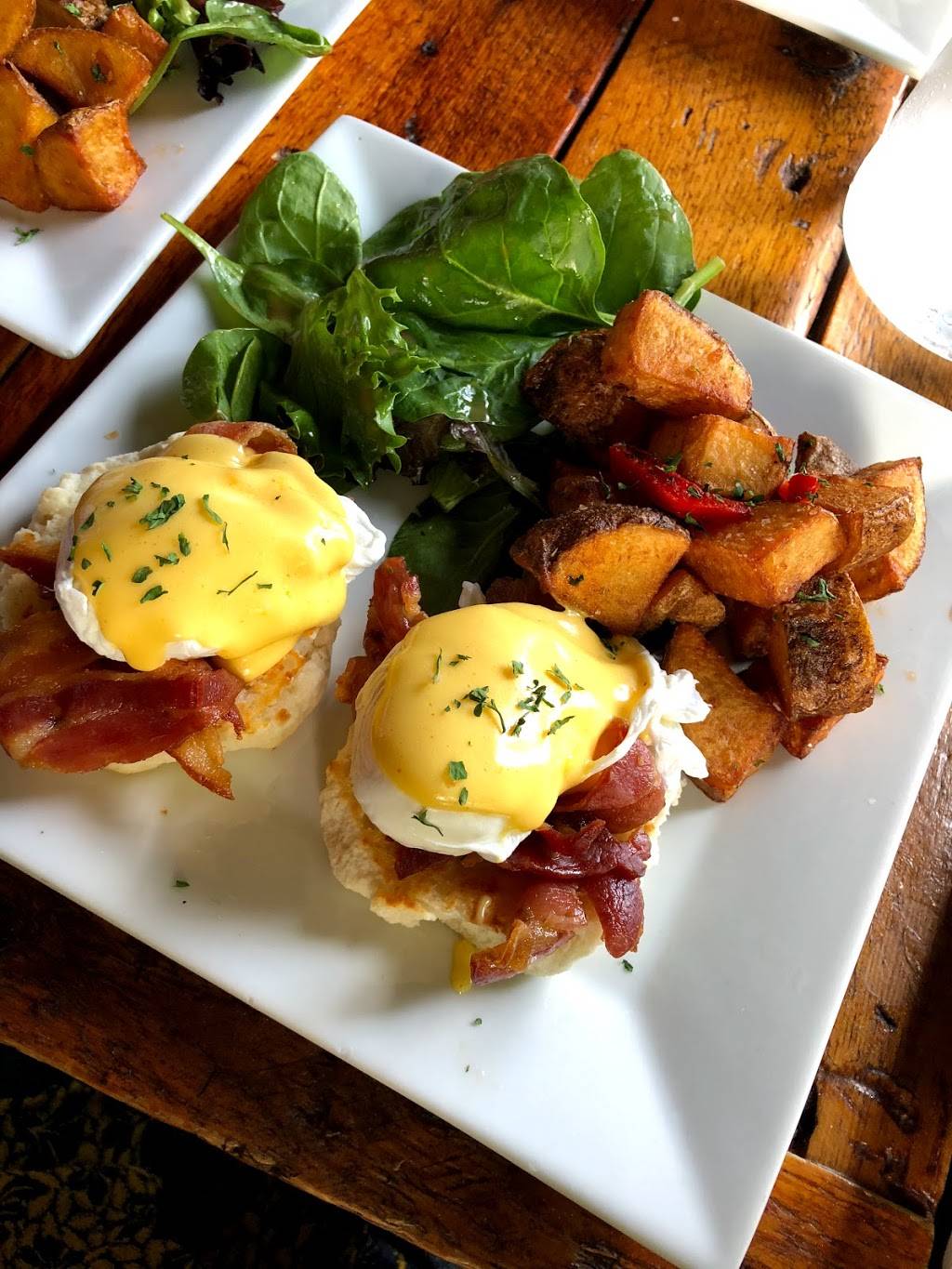 99 Rogers | restaurant | 99 Rogers Ave, Brooklyn, NY 11216, USA | 7187084933 OR +1 718-708-4933