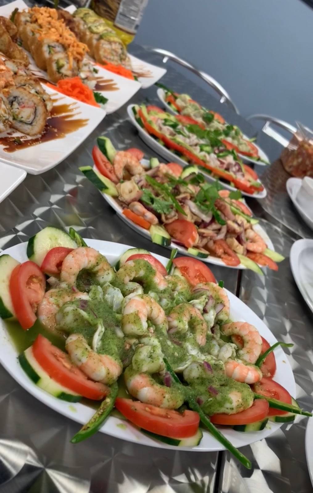 Mariscos los socios | restaurant | 404 S Vine Ave, Ontario, CA 91762, USA | 9099062030 OR +1 909-906-2030
