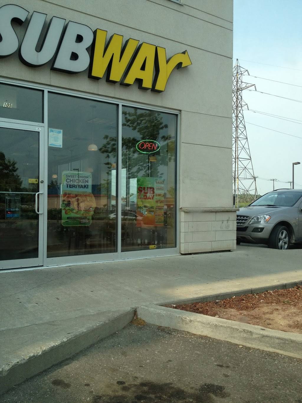 Subway | meal takeaway | 715 Fischer-Hallman Rd Unit 105, Kitchener, ON N2E 4E9, Canada | 5197410702 OR +1 519-741-0702