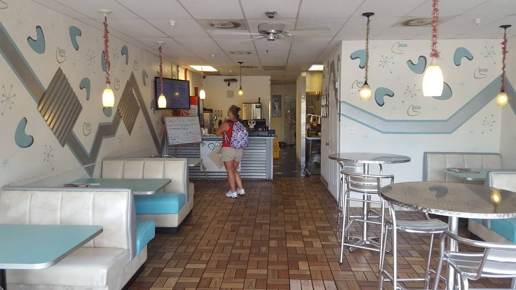 Dalys Flame Broiled Burgers | restaurant | 10754 70th Ave, Seminole, FL 33772, USA | 7273920200 OR +1 727-392-0200