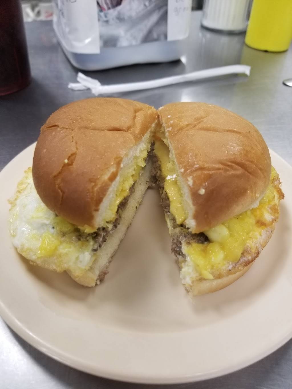 Texas Inn Cornerstone | meal takeaway | 110 Cornerstone St, Lynchburg, VA 24502, USA | 4345343144 OR +1 434-534-3144