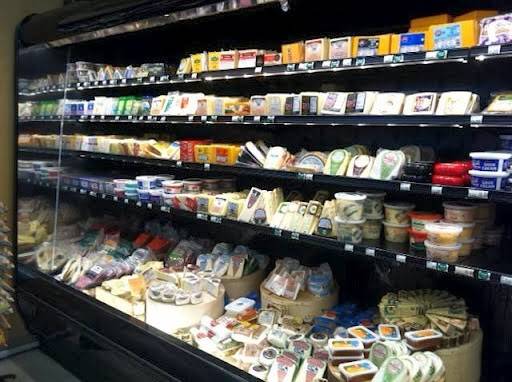 Bluff Country Co-op | restaurant | 121 W 2nd St, Winona, MN 55987, USA | 5074521815 OR +1 507-452-1815