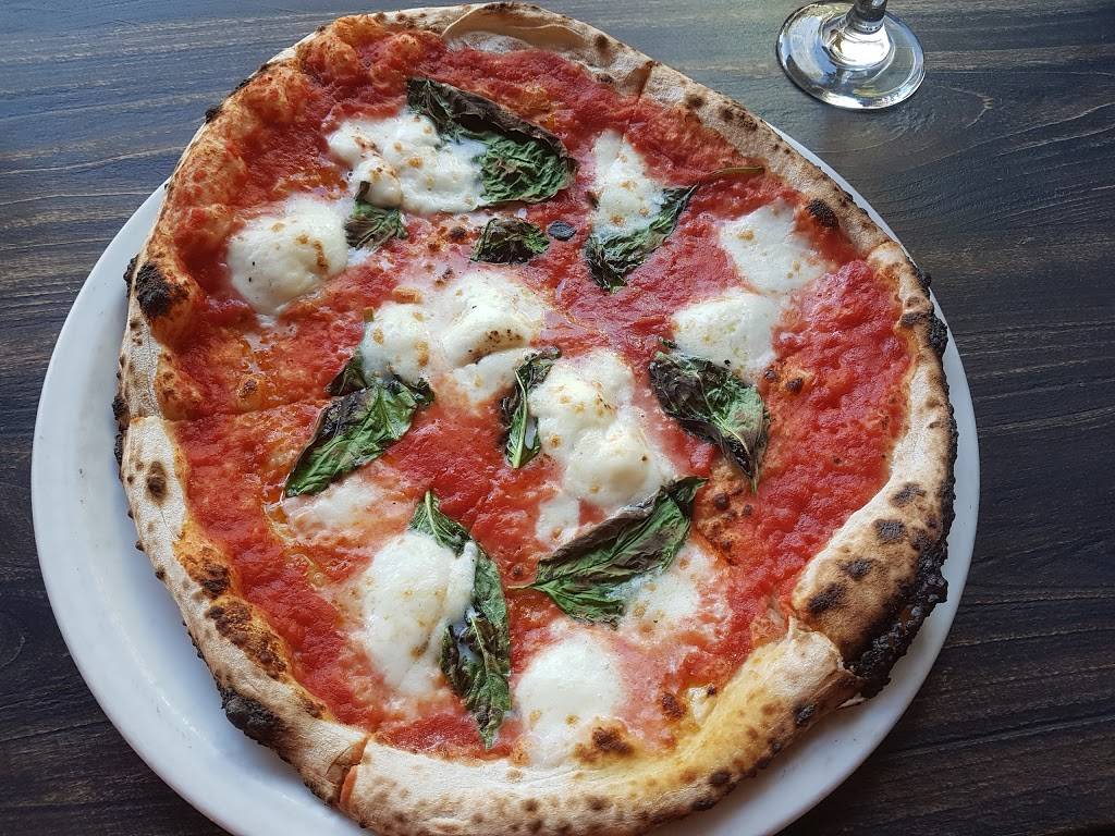 Pizza Rock | restaurant | 1020 K St, Sacramento, CA 95814, USA | 9167375777 OR +1 916-737-5777