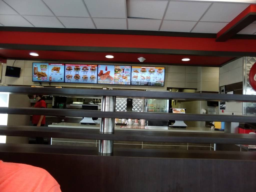 Hardees | restaurant | 1420 Floral Pkwy, Wilmington, NC 28403, USA | 9107915457 OR +1 910-791-5457