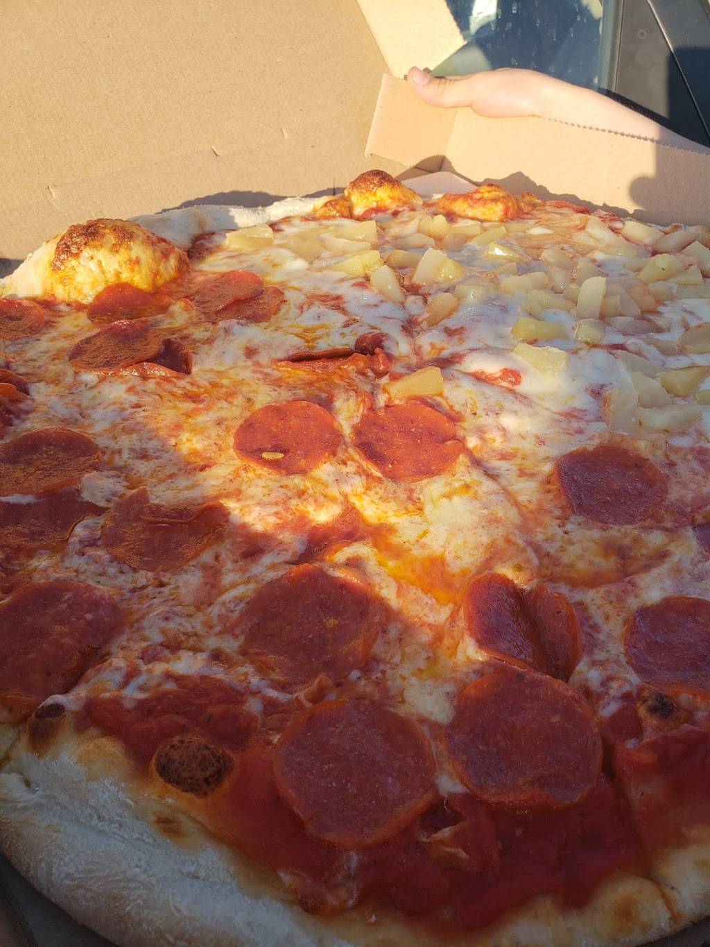 TJs Pizzeria Cafe | restaurant | 18 Marshall Hill Rd, West Milford, NJ 07480, USA | 9737282228 OR +1 973-728-2228