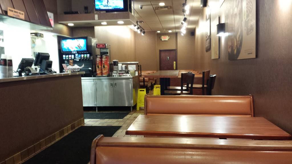 Penn Station East Coast Subs | meal takeaway | 2355 Buttermilk Crossing, Crescent Springs, KY 41017, USA | 8593316585 OR +1 859-331-6585