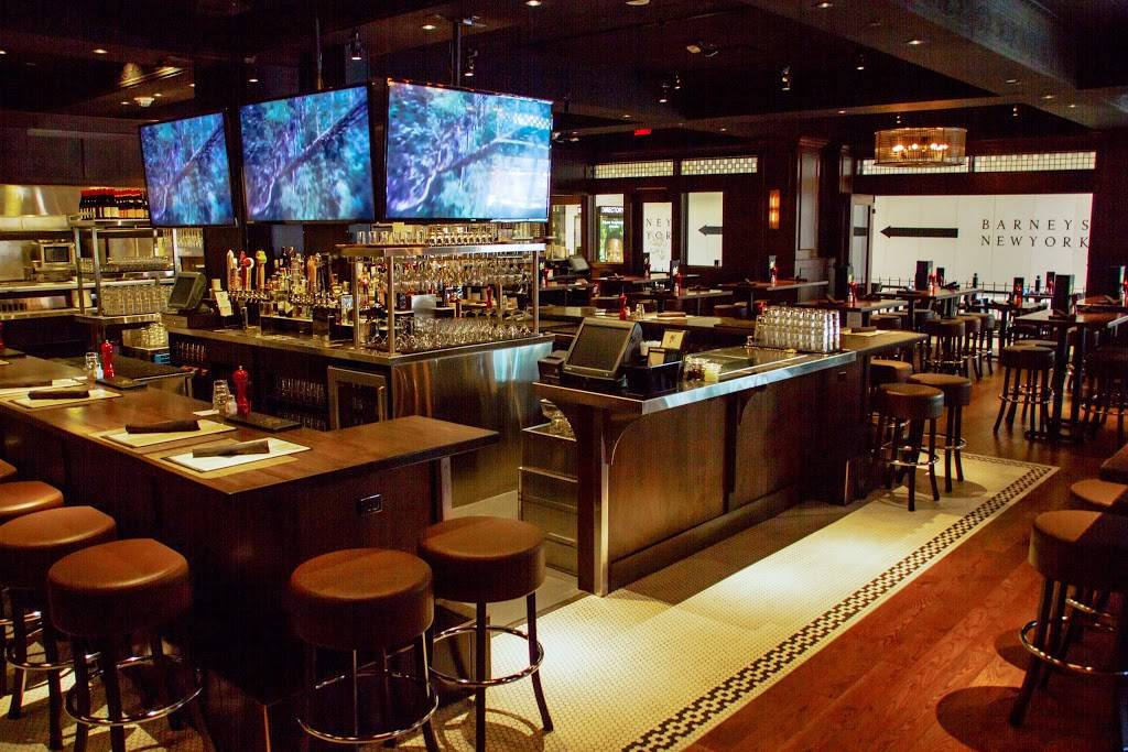 Thirsty Lion Gastropub & Grill - Scottsdale | restaurant | 7014 E Camelback Rd #1423, Scottsdale, AZ 85251, USA | 4802847292 OR +1 480-284-7292