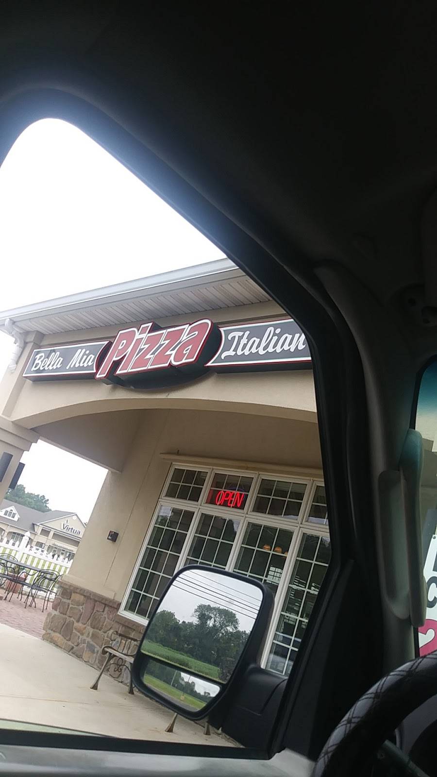 Bella Mia Pizza Italian Cusine | restaurant | 3224 US-206, Columbus, NJ 08022, USA | 6092917475 OR +1 609-291-7475