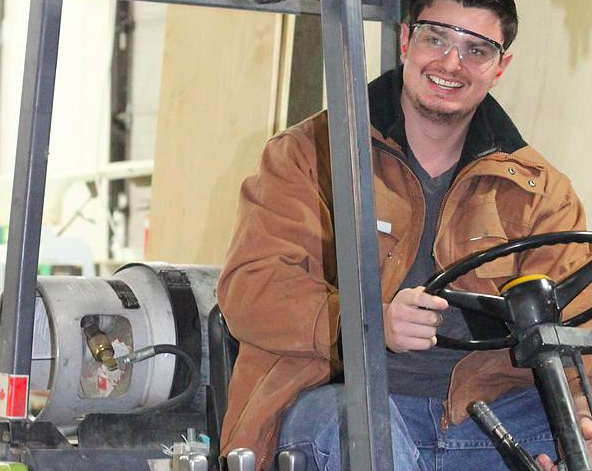 Unique Cabinet Concepts | restaurant | 3 Hillyard St, Hamilton, ON L8L 6A9, Canada | 9055700999 OR +1 905-570-0999