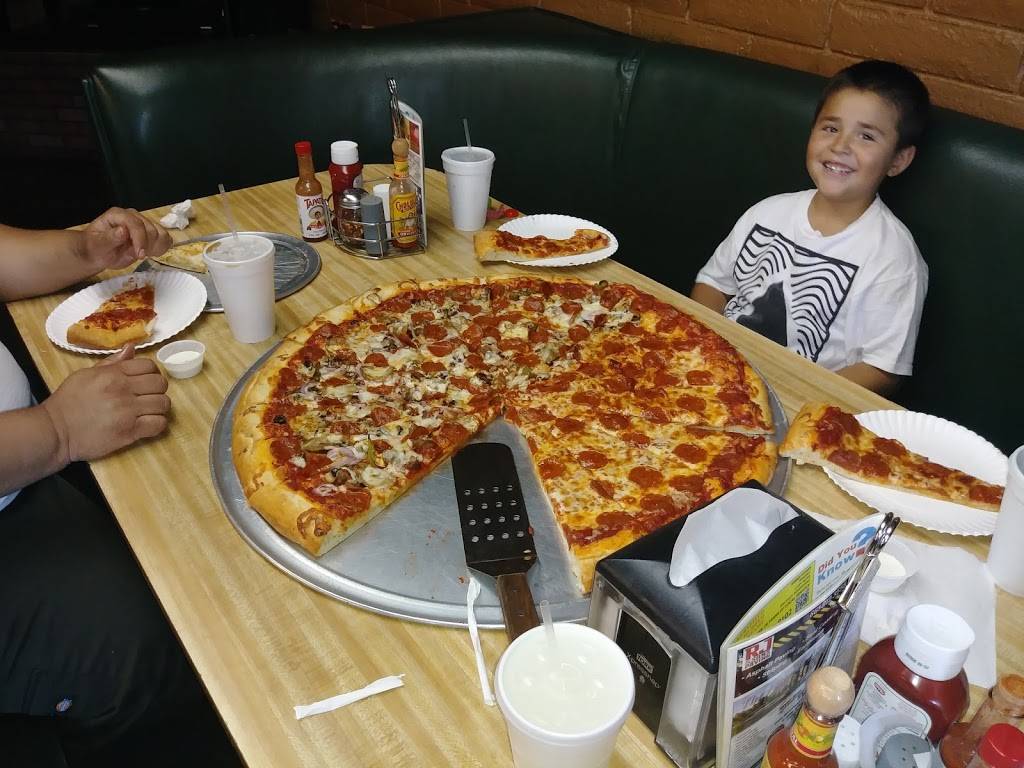 Cataldos Pizzeria | restaurant | 650 Roberts Ln, Bakersfield, CA 93308, USA | 6613870965 OR +1 661-387-0965