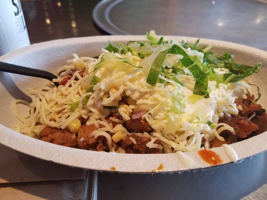 Chipotle Mexican Grill | restaurant | 11062 Lee Hwy, Fairfax, VA 22030, USA | 7039347099 OR +1 703-934-7099