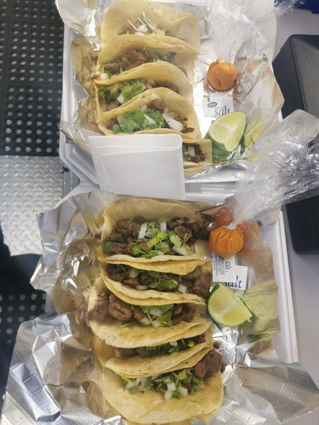 La mexicana food truck | restaurant | 316 Mackey Ave, Barstow, TX 79719, USA | 4329404846 OR +1 432-940-4846