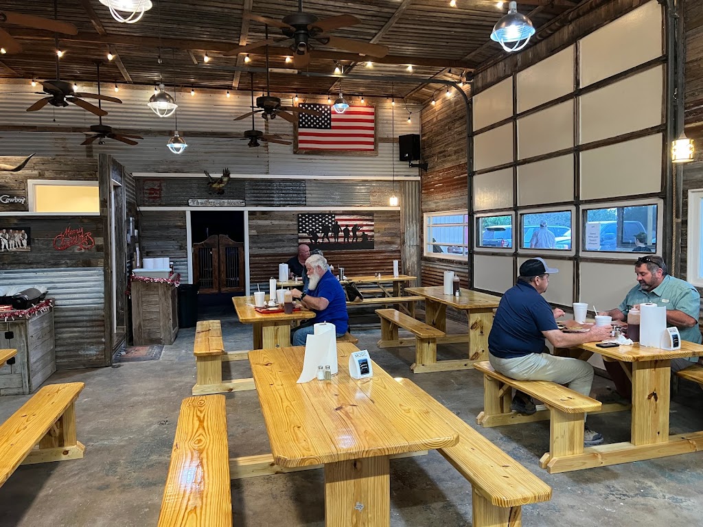 Whiskey Tango Foxtrot BBQ | restaurant | 4951 FM1283, Pipe Creek, TX 78063, USA | 8308500944 OR +1 830-850-0944