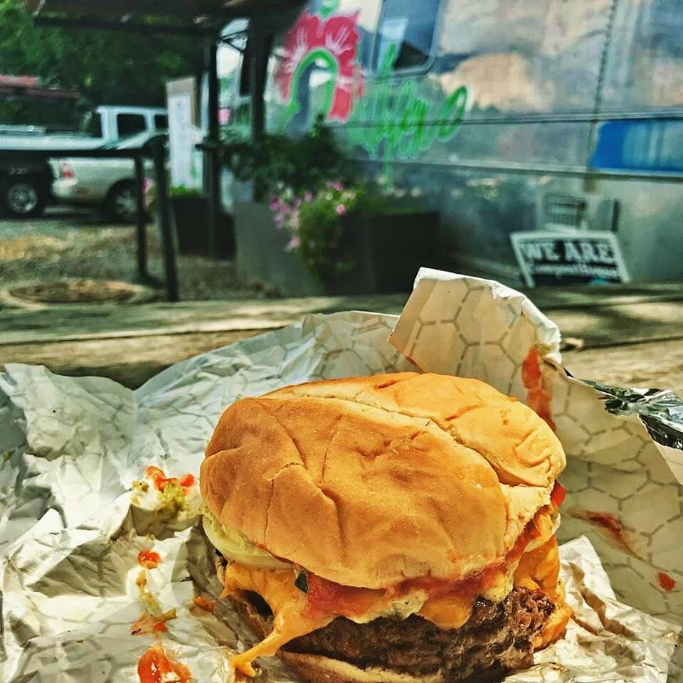 Petunias Silver Jalapeno | restaurant | 400 E Main St, Chattanooga, TN 37408, USA | 4237857578 OR +1 423-785-7578