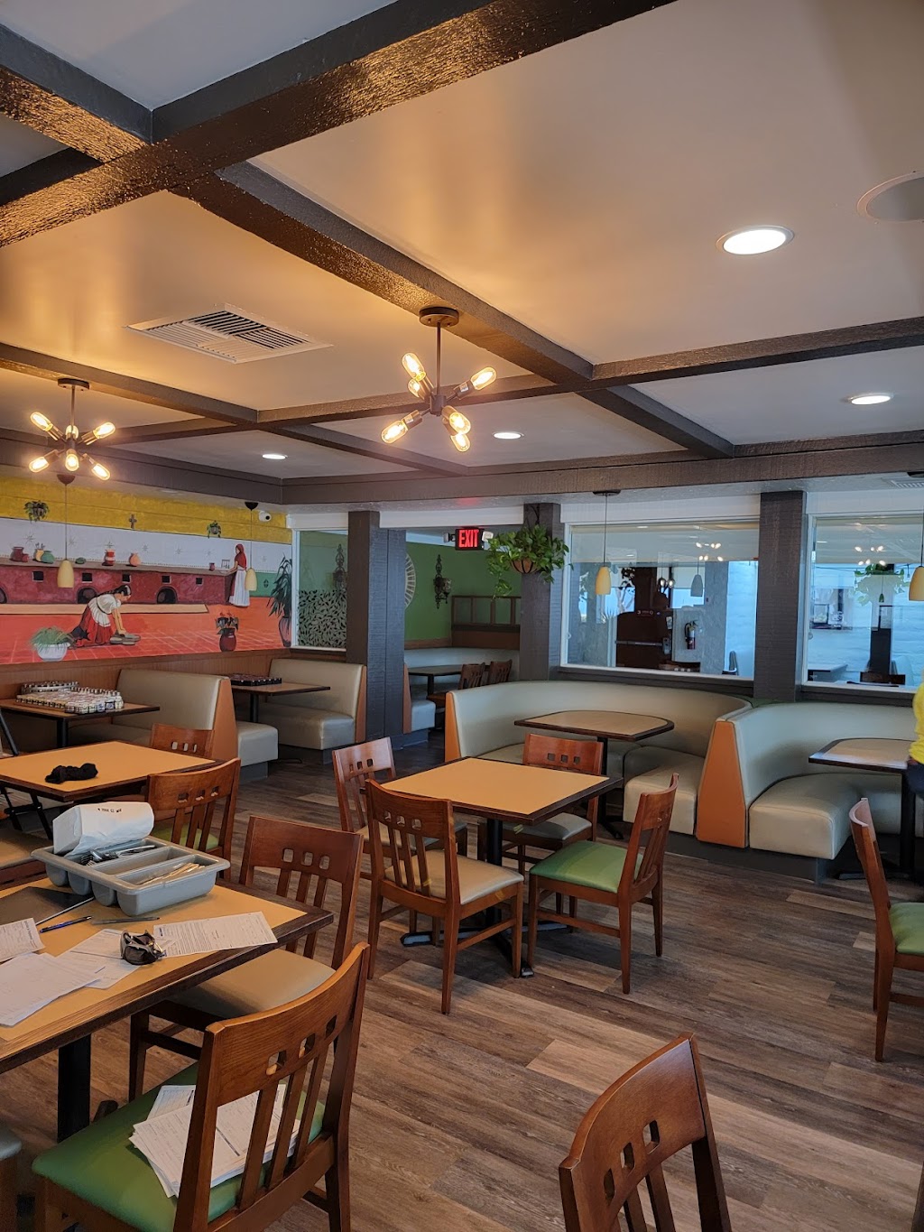 ESTRADAS CAFE | restaurant | 12582 Valley View St, Garden Grove, CA 92845, USA | 7147990977 OR +1 714-799-0977