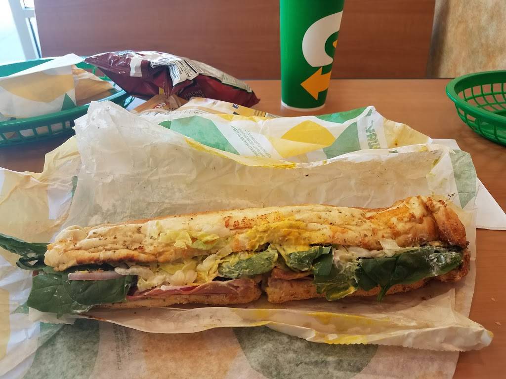 Subway | restaurant | 1470 Lafayette Pkwy, LaGrange, GA 30241, USA | 7068827800 OR +1 706-882-7800