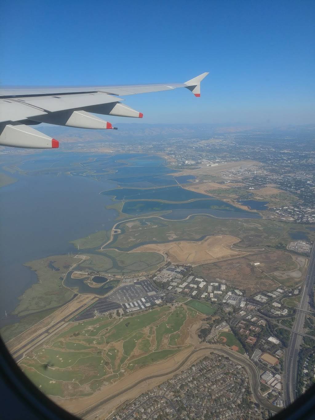 Gateway 101 | shopping mall | 1771 E Bayshore Rd, East Palo Alto, CA 94303, USA | 9252791800 OR +1 925-279-1800