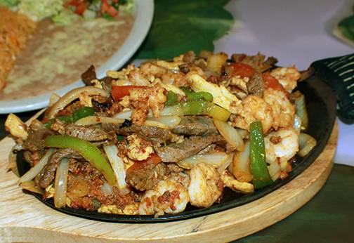 La Hacienda Mexican Restaurant & Cantina | restaurant | 3136 Ambassador Caffery Pkwy, Lafayette, LA 70506, USA | 3379891320 OR +1 337-989-1320