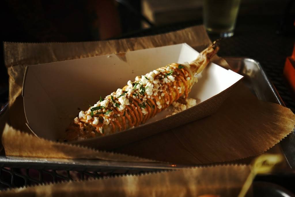 Nacks | restaurant | 4626 3rd Ave, Detroit, MI 48201, USA | 3132098910 OR +1 313-209-8910