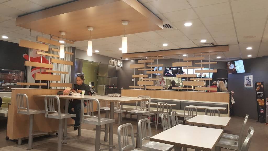 McDonalds | cafe | 3996 E Evans Ave, Denver, CO 80210, USA | 3037598313 OR +1 303-759-8313