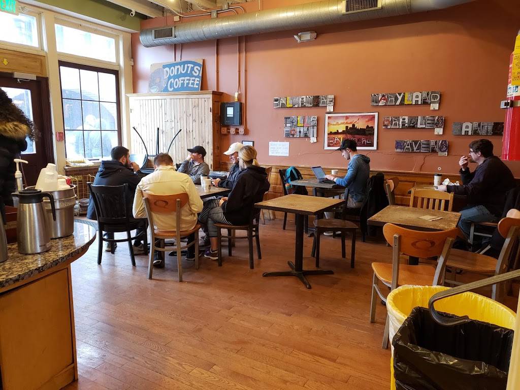 Daily Grind | cafe | 1720 Thames St, Baltimore, MD 21231, USA | 4105580399 OR +1 410-558-0399