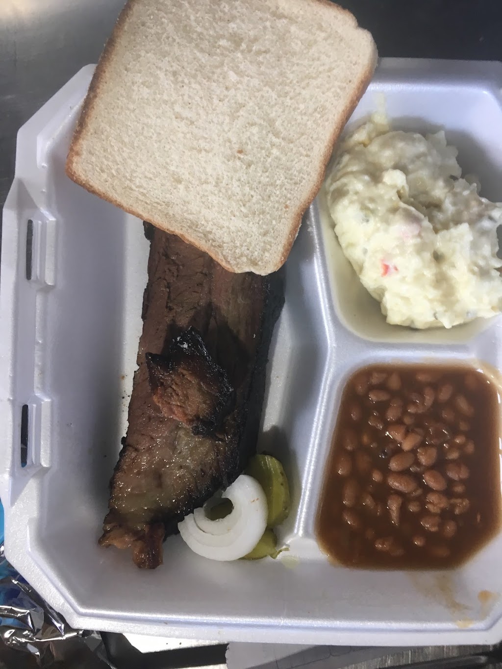 Tombstone BBQ | restaurant | 1203 S Date, Plainview, TX 79072, USA | 8067743540 OR +1 806-774-3540