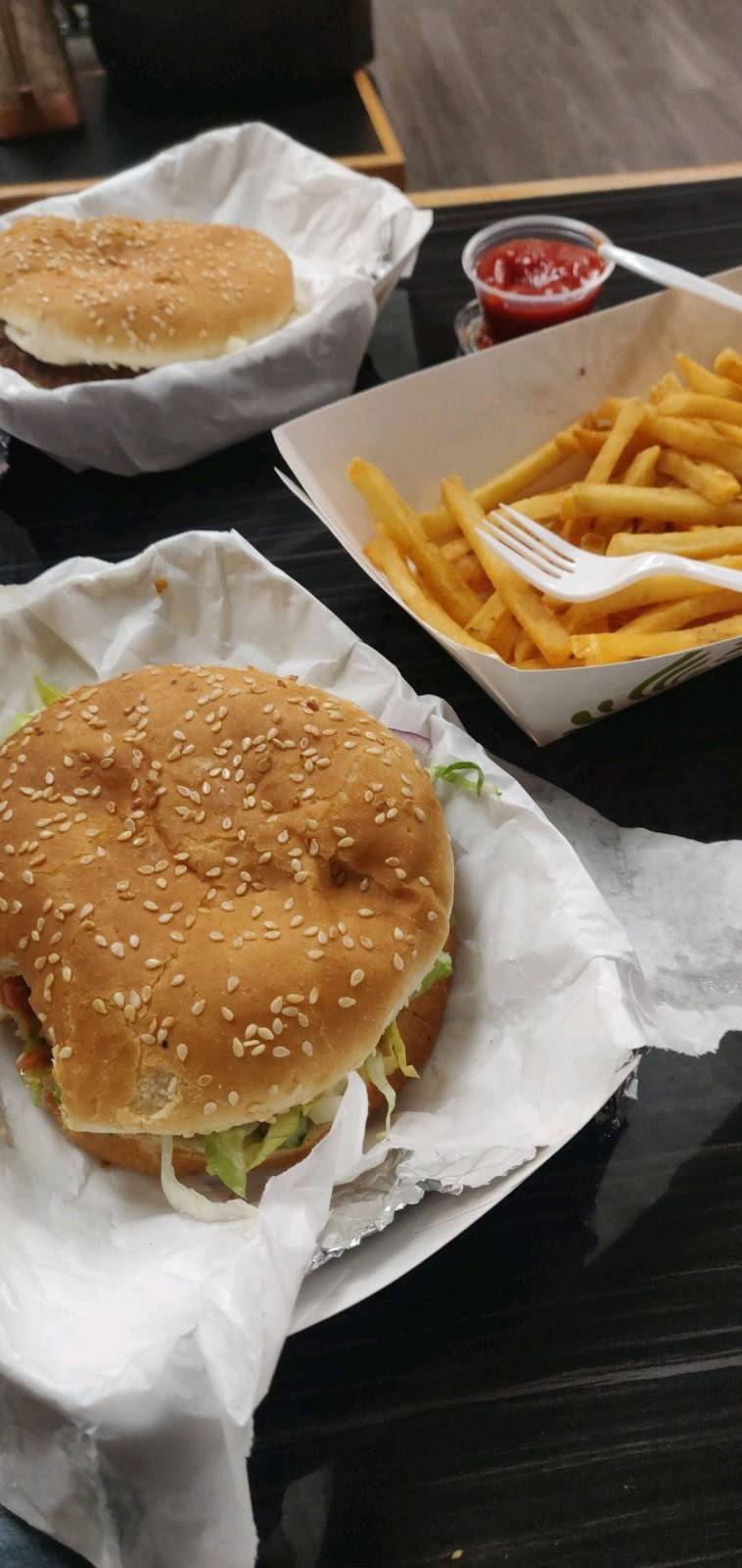 Oakdale Pizza | restaurant | 47 Court St, Binghamton, NY 13901, USA | 6077223333 OR +1 607-722-3333