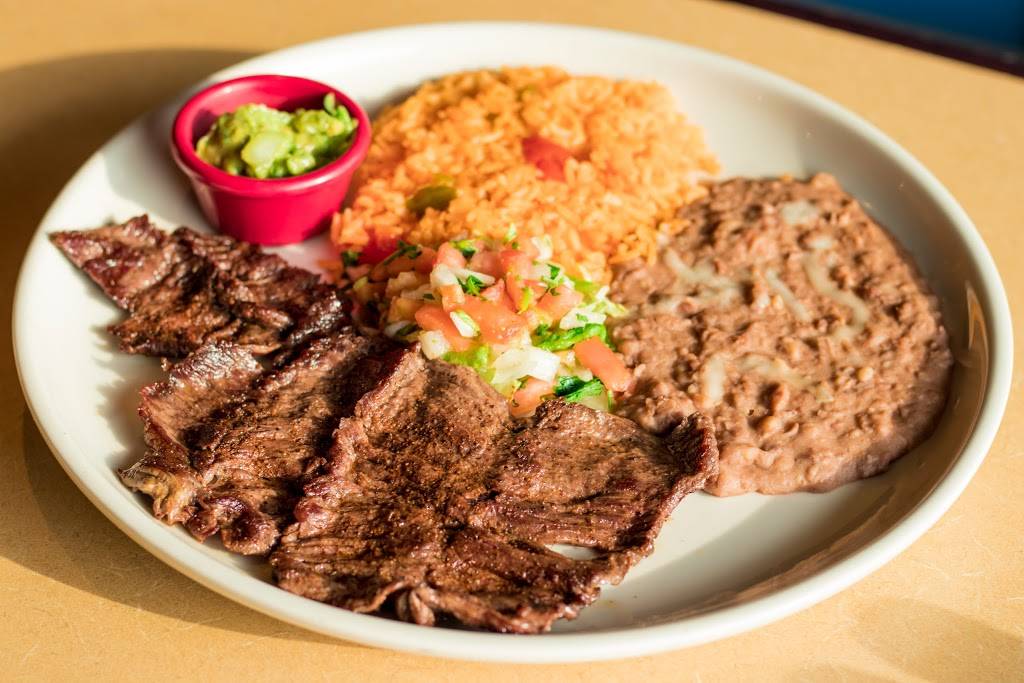 Fiesta Mexican Restaurant | restaurant | 117 County St, Somerset, MA 02726, USA | 5086729356 OR +1 508-672-9356