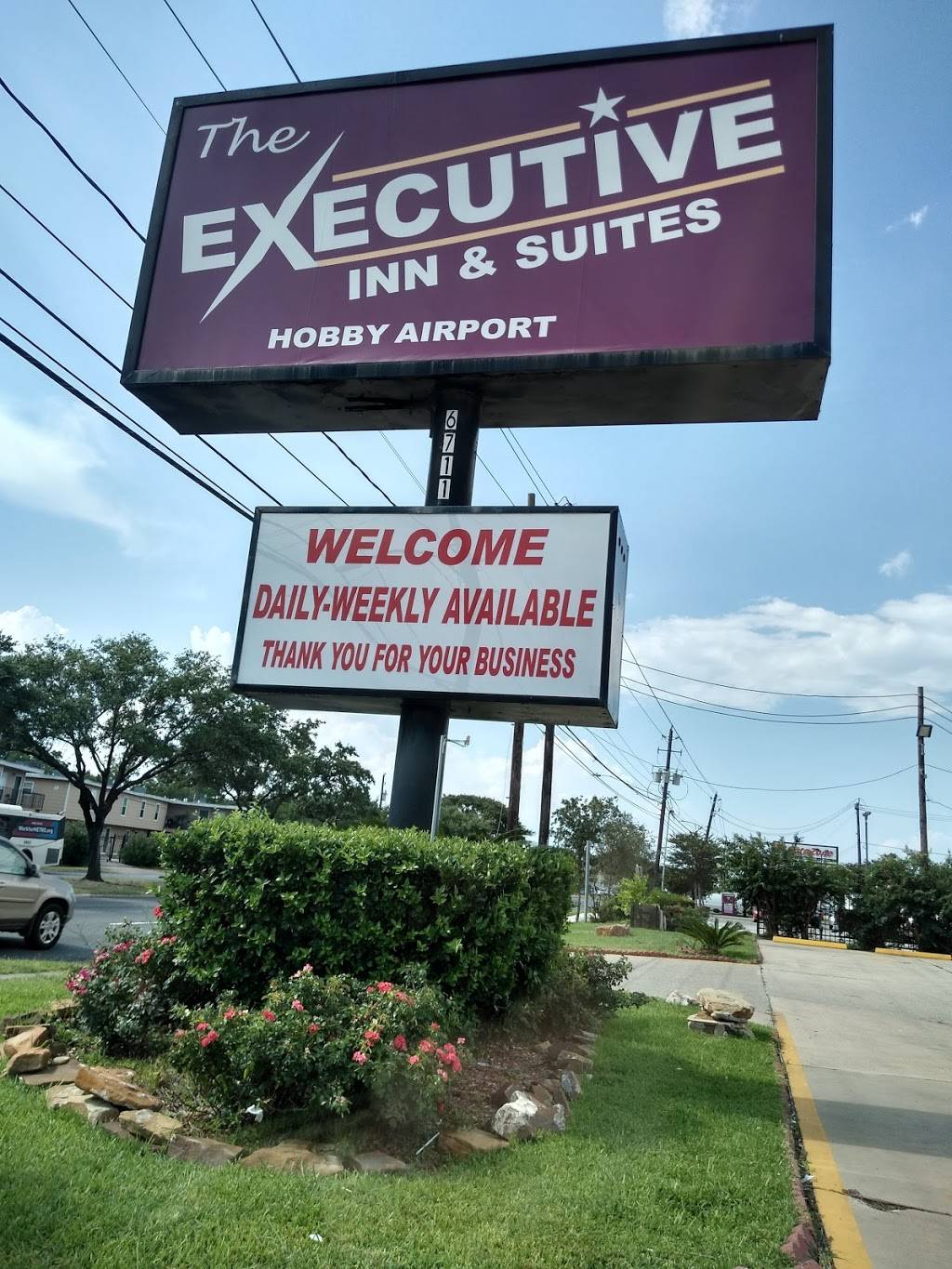 Executive Inn & Suites Houston | restaurant | 6711 Telephone Rd, Houston, TX 77061, USA | 7136457666 OR +1 713-645-7666
