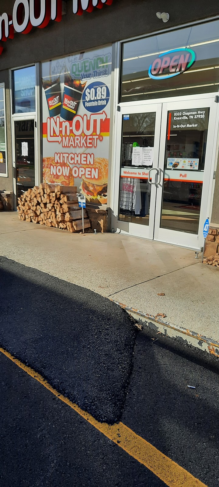 In-N-Out Market Shell | restaurant | 8332 Chapman Hwy, Knoxville, TN 37920, USA | 8654741716 OR +1 865-474-1716