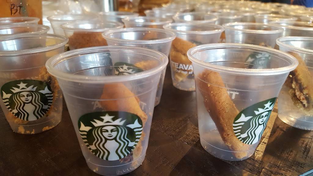 Starbucks | cafe | 15925 Studebaker Rd, Cerritos, CA 90703, USA | 5622998953 OR +1 562-299-8953