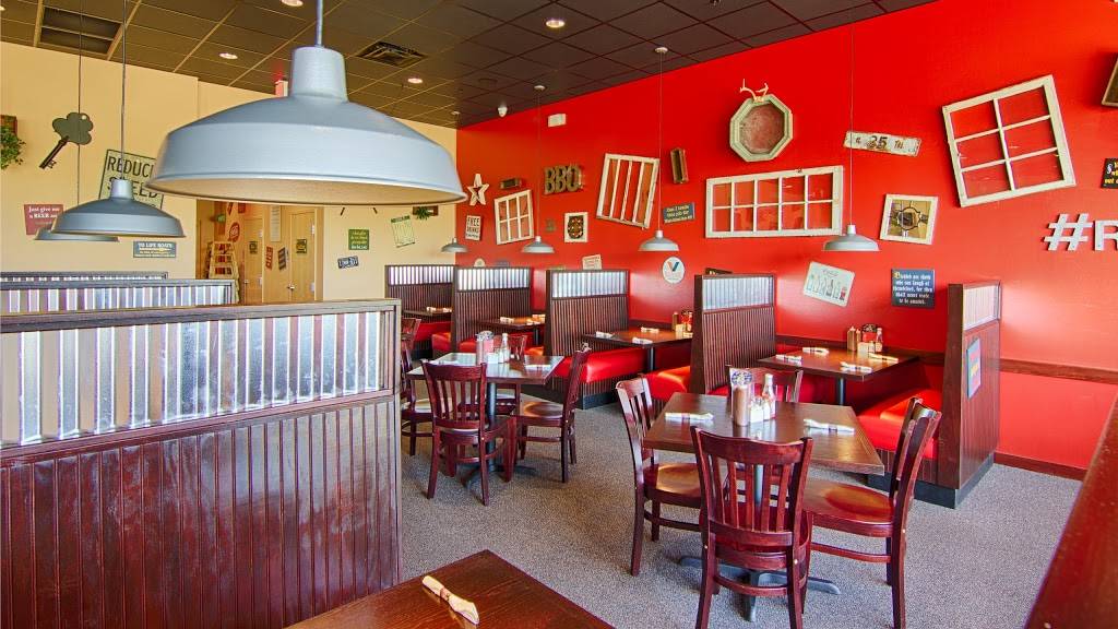 Rib City | restaurant | 6830 Shoppes at Plantation Dr, Fort Myers, FL 33912, USA | 2392257427 OR +1 239-225-7427