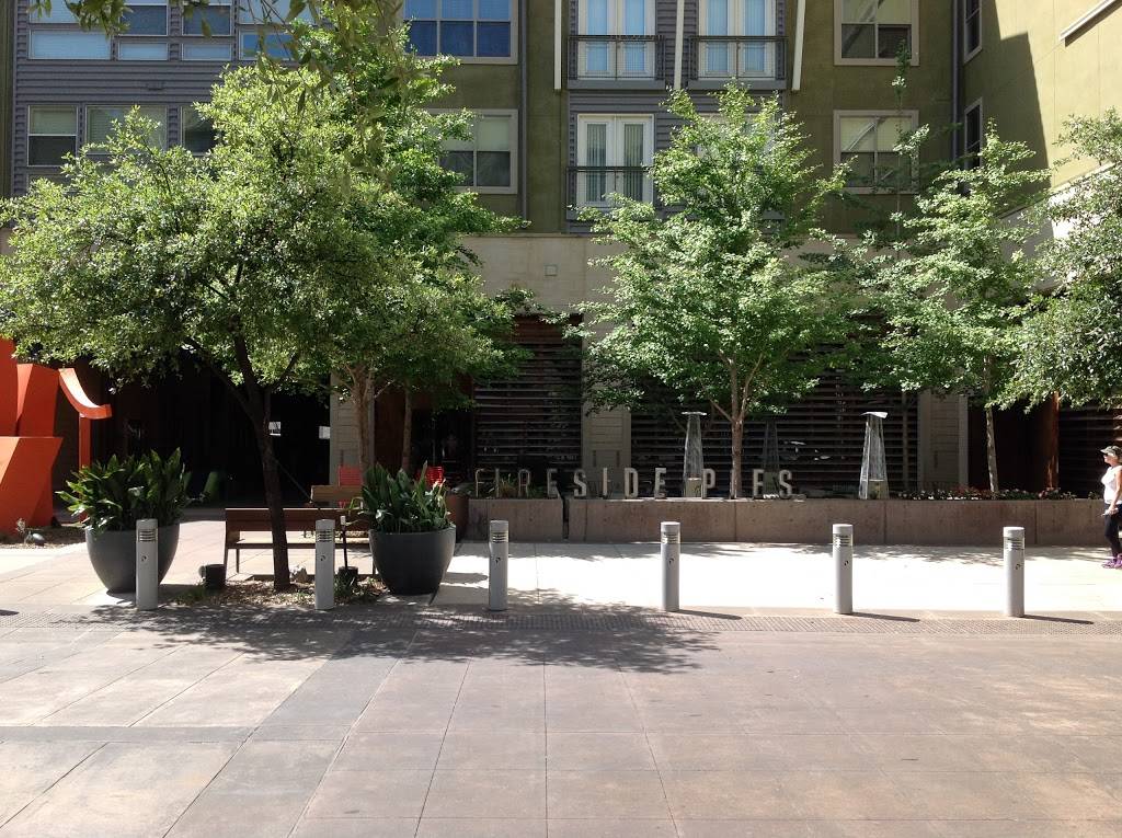 Fireside Pies | restaurant | 2949 Crockett St, Fort Worth, TX 76107, USA | 8177693590 OR +1 817-769-3590