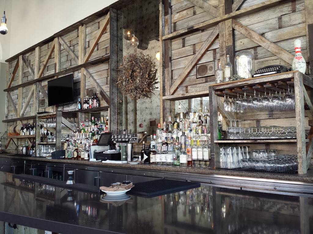 East End | restaurant | 1650 Park St, Alameda, CA 94501, USA | 5102639630 OR +1 510-263-9630