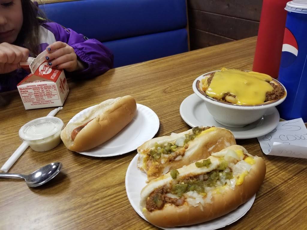 Altoonas Original Texas Dogs | restaurant | 1122 12th Ave, Altoona, PA 16602, USA | 8149426381 OR +1 814-942-6381