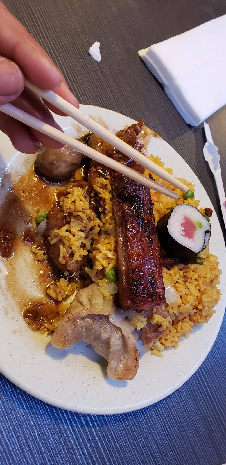 King Buffet | restaurant | 2050 Main St, Cortlandt, NY 10567, USA | 9147393913 OR +1 914-739-3913