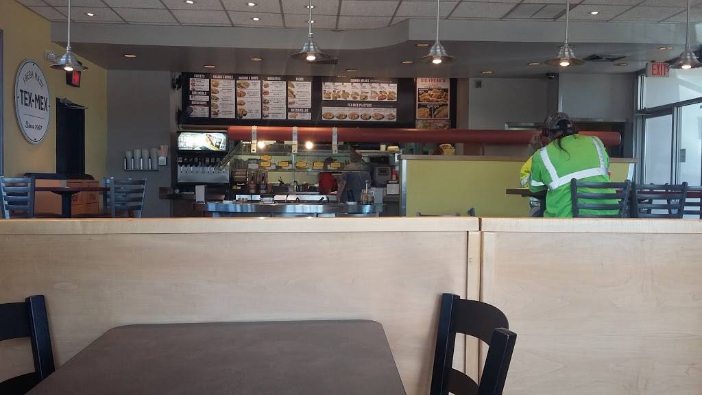 Taco Bueno | restaurant | 3023 SW 29th St, Oklahoma City, OK 73119, USA | 4056823553 OR +1 405-682-3553