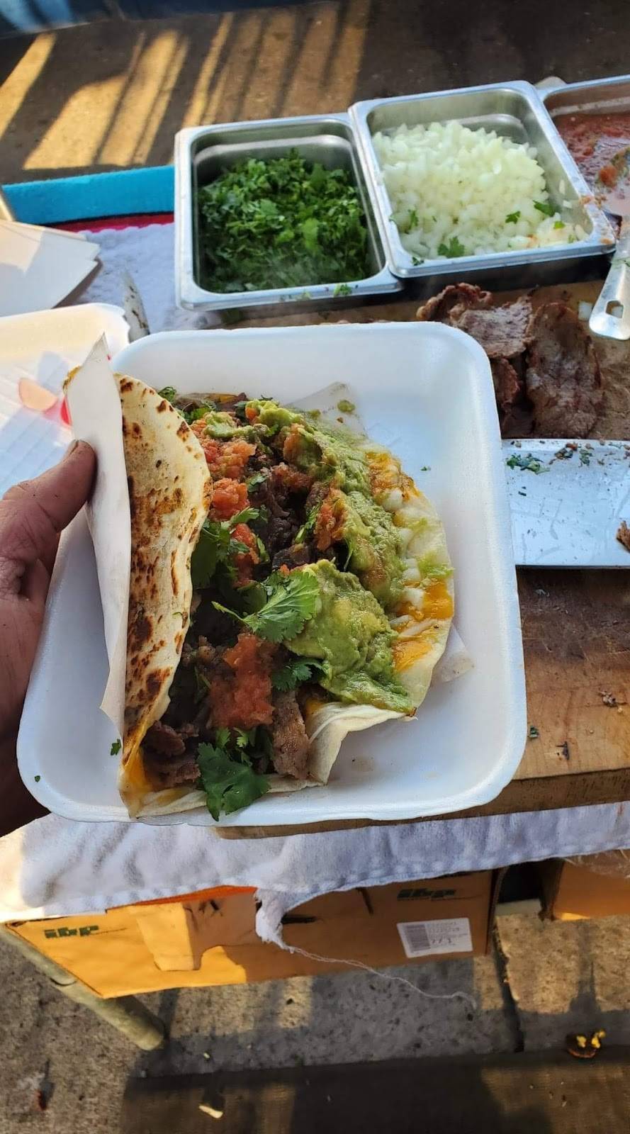 tonys tacos | restaurant | 2113 Logan Ave, San Diego, CA 92113, USA | 6197689158 OR +1 619-768-9158