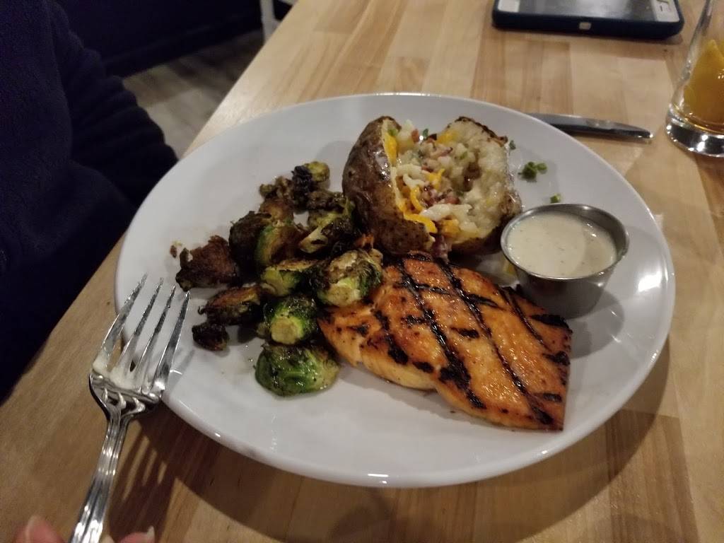 SURVE | restaurant | 6 E Cherry St, Sunbury, OH 43074, USA | 7409365080 OR +1 740-936-5080