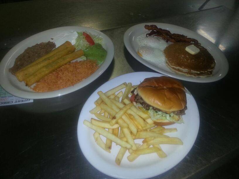 Albas Mexican Restaurant | restaurant | 1850 Trawood Dr, El Paso, TX 79935, USA | 9155922914 OR +1 915-592-2914