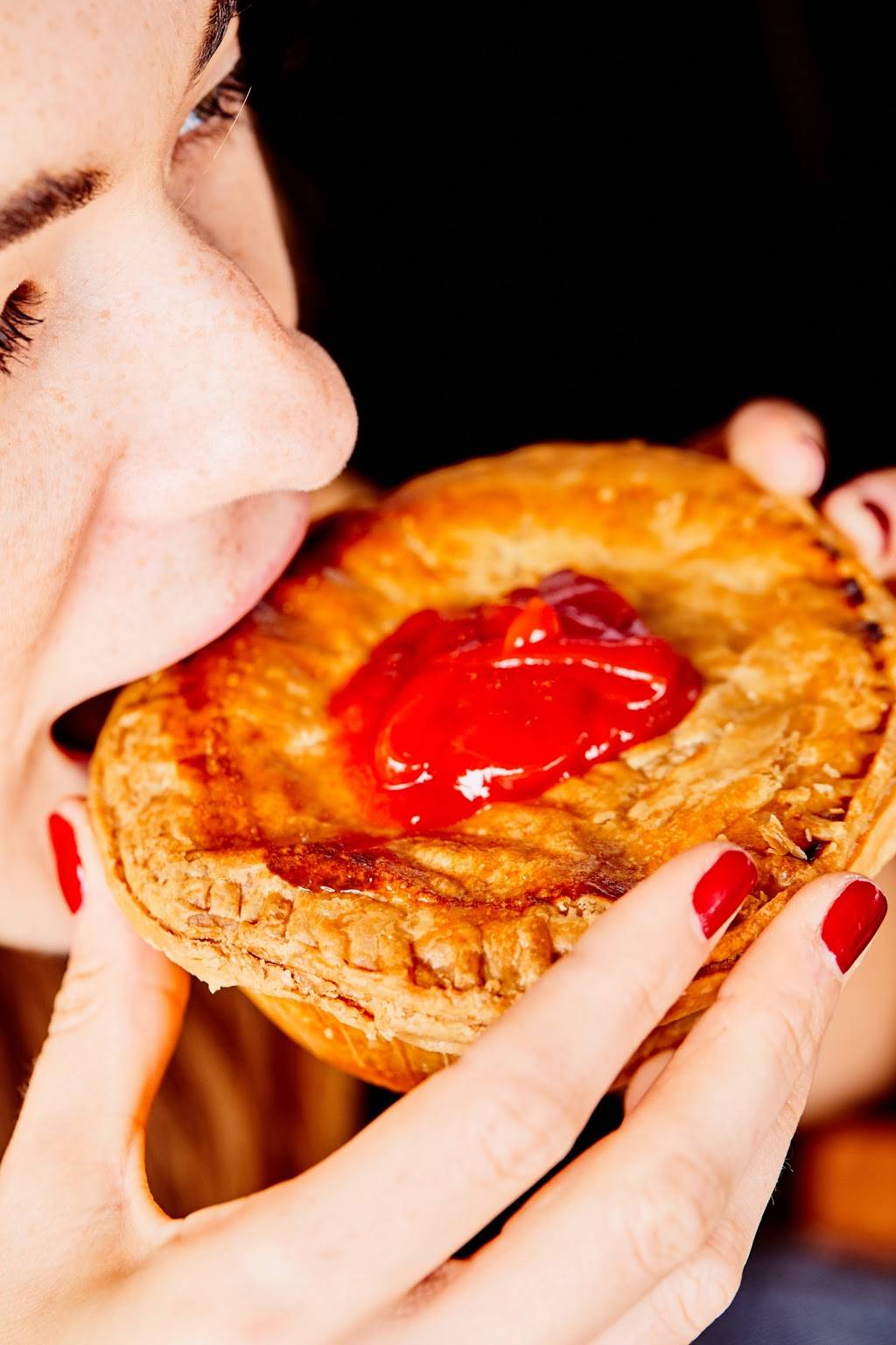 Pie-Not The Aussie Style Bakery | bakery | 21058 Pacific Coast Hwy #200, Huntington Beach, CA 92648, USA | 9496507437 OR +1 949-650-7437