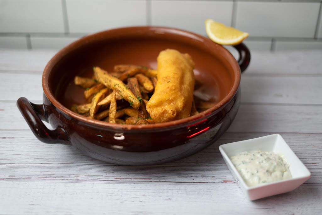 Sunset Beach Fish & Chips | restaurant | 7533 Sunset Blvd, Los Angeles, CA 90046, USA | 3237987730 OR +1 323-798-7730