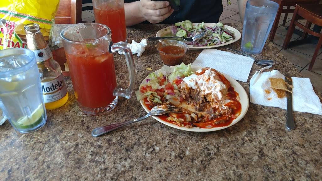 Candilejas Restaurant | restaurant | 7505 San Fernando Rd, Burbank, CA 91505, USA | 8182520129 OR +1 818-252-0129