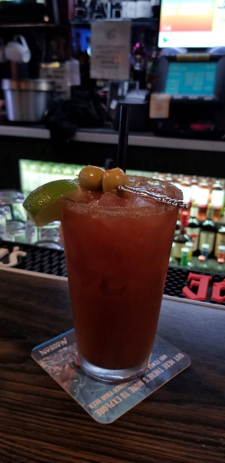 Bergies | restaurant | 16404 Delone St, Canyon Country, CA 91387, USA | 6612513133 OR +1 661-251-3133