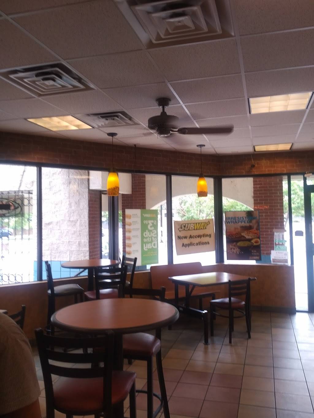 Subway | meal takeaway | 1777 W 38th Ave #103, Denver, CO 80211, USA | 3034557713 OR +1 303-455-7713